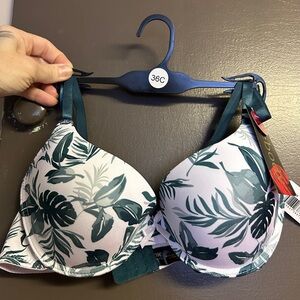 Floral Print Bra in Green and White